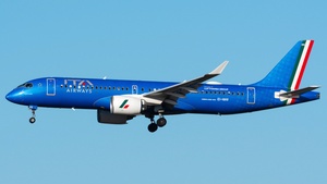 Photo of EI-HHV - Airbus A220-300 operated by ITA Airways