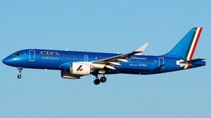 Photo of EI-HHJ - Airbus A220-300 operated by ITA Airways