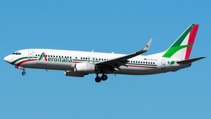 9H-CRI - Boeing 737-85F