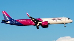 Photo of 9H-WMP - Airbus A321-271NX operated by Wizz Air Malta