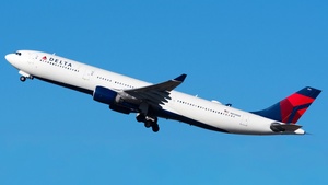 Photo of Airbus A330-323 - Rome-Fiumicino 