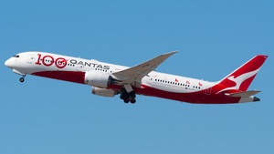Photo of VH-ZNJ - Boeing 787-9 Dreamliner operated by Qantas