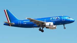 Photo of EI-IMM - Airbus A319-111 operated by ITA Airways