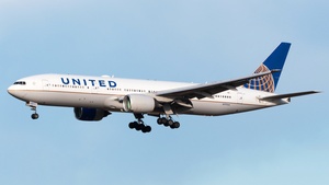Photo of N797UA - Boeing 777-222(ER) operated by United Airlines