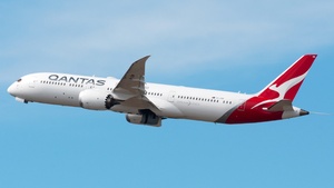 Photo of VH-ZNM - Boeing 787-9 Dreamliner operated by Qantas
