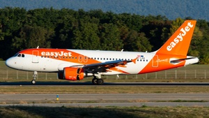 Photo of OE-LQA - Airbus A319-111 operated by easyJet Europe