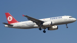 Photo of TC-JPN - Airbus A320-232 operated by Turkish Airlines