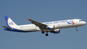 Photo of VQ-BKJ - Airbus A321-211 operated by Ural Airlines