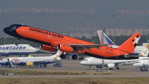 Photo of UR-DAF - Airbus A321-231 operated by Donbassaero