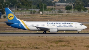 Photo of UR-GAV - Boeing 737-4C9 operated by Ukraine International Airlines