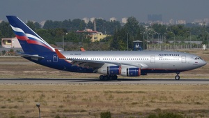 Photo of RA-96015 - Ilyushin Il-96-300 operated by Aeroflot