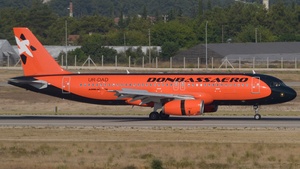 Photo of UR-DAD - Airbus A320-233 operated by Donbassaero