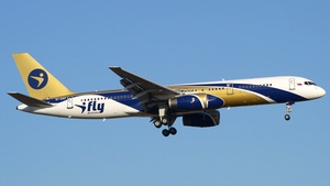 EI-ERF - Boeing 757-256