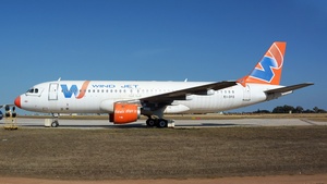 Photo of EI-DFO - Airbus A320-211 operated by Wind Jet