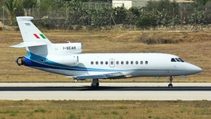 Photo of I-SEAR - Dassault Falcon 900EX operated by Servizi Aerei