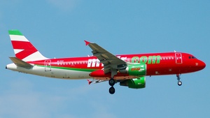 Photo of EI-DJI - Airbus A320-214 operated by MyAir