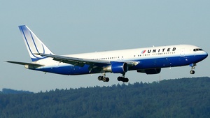 Photo of N641UA - Boeing 767-322(ER) operated by United Airlines