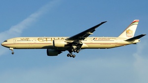 Photo of A6-ETE - Boeing 777-3FX(ER) operated by Etihad Airways