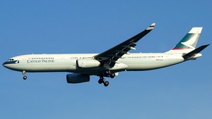Photo of B-HLU - Airbus A330-343 operated by Cathay Pacific Airways