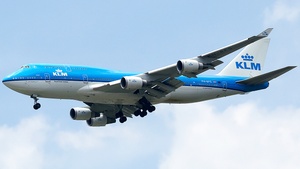 Photo of PH-BFS - Boeing 747-406(M) operated by KLM Royal Dutch Airlines