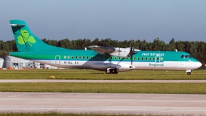 Photo of EI-SLL - ATR 72-212 operated by Aer Lingus Regional (opb Aer Arann)