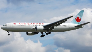 Photo of C-GDUZ - Boeing 767-38E(ER) operated by Air Canada