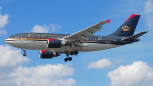 Photo of JY-AGM - Airbus A310-304 operated by Royal Jordanian Airlines