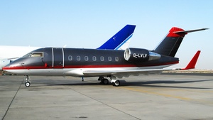 Photo of G-LVLV - Bombardier Challenger 604 operated by Gama Aviation UK
