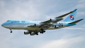 Photo of HL7488 - Boeing 747-4B5 operated by Korean Air