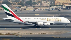Photo of A6-EDP - Airbus A380-861 operated by Emirates