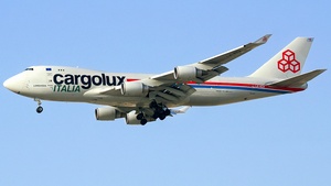 Photo of LX-KCV - Boeing 747-4R7F operated by Cargolux Italia