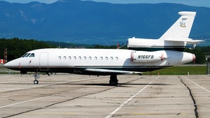 Photo of N166FB - Dassault Falcon 900EX operated by Private