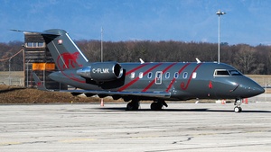 Photo of C-FLMK - Bombardier Challenger 605 operated by Chartright Air
