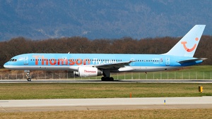 Photo of G-BYAO - Boeing 757-204 operated by Thomsonfly
