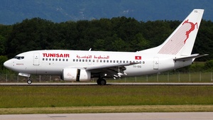 TS-IOQ - Boeing 737-6H3