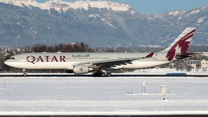 Photo of A7-AEN - Airbus A330-302 operated by Qatar Airways