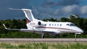 Photo of N472QS - Embraer Phenom 300E operated by NetJets
