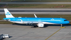 Photo of PH-AXK - Airbus A321-252NX operated by KLM Royal Dutch Airlines