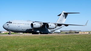 Photo with serial 50271 - Boeing C-17A Globemaster III