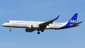 Photo of SE-RST - Embraer ERJ-195LR operated by SAS Link