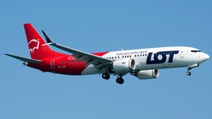 Photo of SP-LVG - Boeing 737 MAX 8 operated by LOT Polish Airlines