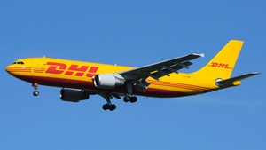 Photo of D-AEAF - Airbus A300B4-622R(F) operated by European Air Transport