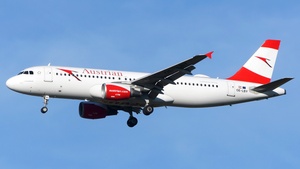 Photo of OE-LBY - Airbus A320-214 operated by Austrian Airlines