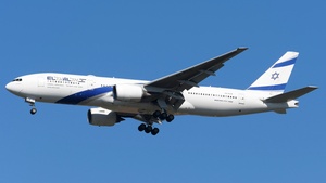 Photo of 4X-ECE - Boeing 777-258(ER) operated by El Al Israel Airlines