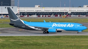 Photo of EI-AZE - Boeing 737-86Q(SF) operated by Amazon Prime Air (opb ASL Airlines Ireland)