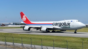 Photo of LX-YCV - Boeing 747-4R7F operated by Cargolux Italia