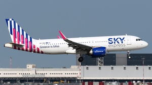 Photo of SX-GNA - Airbus A320-251N operated by Sky Express