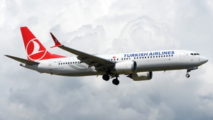 Photo of TC-LCF - Boeing 737 MAX 8 operated by Turkish Airlines