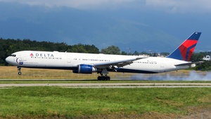 Photo of N841MH - Boeing 767-432(ER) operated by Delta Air Lines