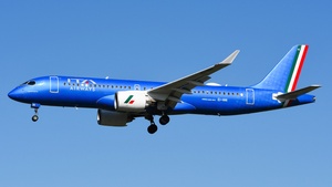 Photo of EI-HHI - Airbus A220-300 operated by ITA Airways